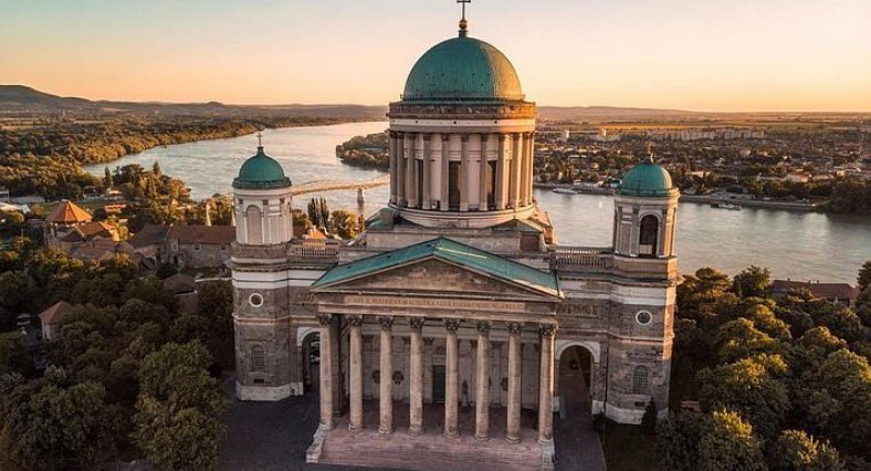 Esztergom Basilica, Esztergom, North of Budapest, Hungary